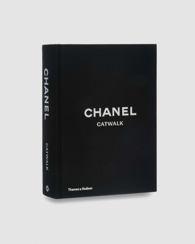 NEW MAGS CHANEL Catwalk